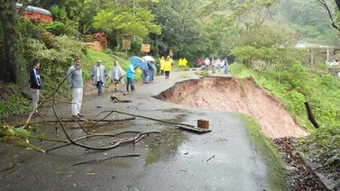 Restablecido paso por vía Chorro El Indio del estado Táchira tras colapso