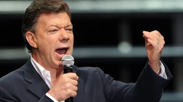 Santos advierte a guerrillas que ataques a población civil son "inaceptables"