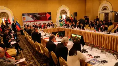 Presidentes llegan a Caracas para participar en la Cumbre de Mercosur Presidentes llegan a Caracas para participar en la Cumbre de Mercosur