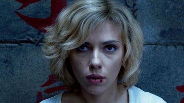 "Lucy" supera a "Hércules" en las taquillas