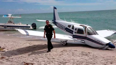 Hombre muerto en una avioneta que cayó en playa de Florida