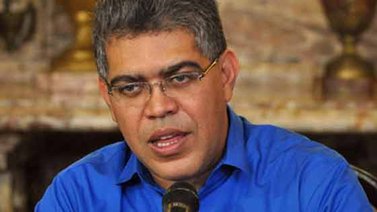 Jaua informó que Gobierno de Holanda liberará a Hugo Carvajal