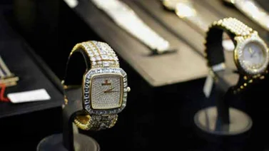 Subastarán relojes de oro y joyas de Vladimiro Montesinos en Perú