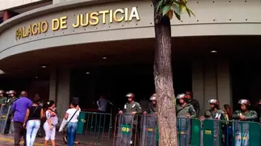 Diferida audiencia preliminar a estudiantes detenidos del PNUD Diferida audiencia preliminar a estudiantes detenidos del PNUD