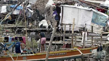 Miles de evacuados en Taiwán por el tifón Matmo