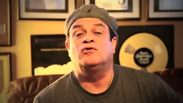 Salsero Tony Vega celebra 35 años de carrera Salsero Tony Vega celebra 35 años de carrera