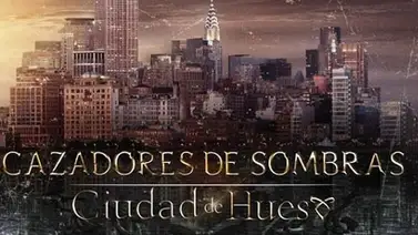 El libro más vendido en Venezuela ha sido: Cazadores de sombras- Ciudad de hueso El libro más vendido en Venezuela ha sido: Cazadores de sombras- Ciudad de hueso