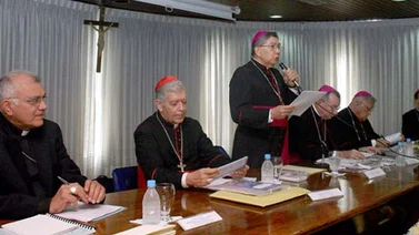 Iglesia advierte imposición de "un modelo político totalitario"