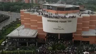 Lanzaron bombas lacrimógenas en la UFT