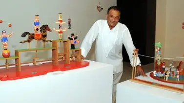 Artesano venezolano enseña a los niños egipcios a construir sus juguetes Artesano venezolano enseña a los niños egipcios a construir sus juguetes