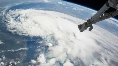 "Arthur" se degrada a ciclón postropical tras llegar a Canadá "Arthur" se degrada a ciclón postropical tras llegar a Canadá