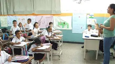 Cancelan jubilaciones a 207 docentes trujillanos Cancelan jubilaciones a 207 docentes trujillanos