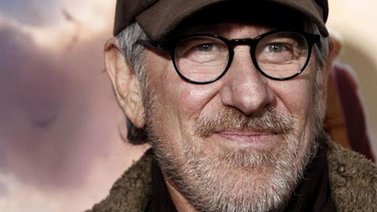 Steven Spielberg da consejos a director de "Jurassic World"