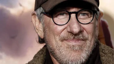 Steven Spielberg da consejos a director de "Jurassic World"