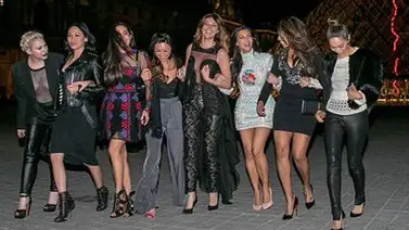 Kim Kardashian de despedida de soltera en París Kim Kardashian de despedida de soltera en París