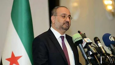 Siria: Primer ministro de oposición acepta la renuncia del titular de Defensa