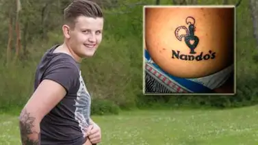 Se tatuó el nombre de un restaurante en la "pompa" para recibir descuento, pero no lo logró Se tatuó el nombre de un restaurante en la "pompa" para recibir descuento, pero no lo logró