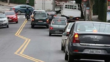 Las líneas en zig zag que confunden a conductores en Sao Paulo