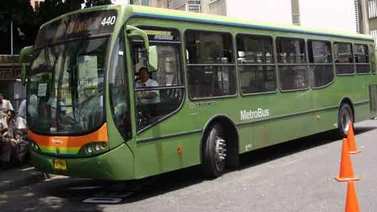 Suspendidas varias rutas de Metrobús para este martes