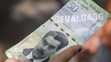 Un billete de 50 Bs con el rostro del Presidente Maduro Un billete de 50 Bs con el rostro del Presidente Maduro