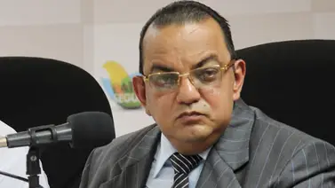 Interpol activó alerta roja para capturar al "Capitán Bolívar" por caso Urquiola Interpol activó alerta roja para capturar al "Capitán Bolívar" por caso Urquiola