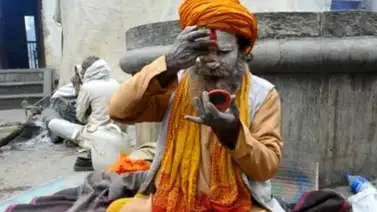 VIDEO: En Nepal fuman marihuana en honor al dios Shiva VIDEO: En Nepal fuman marihuana en honor al dios Shiva