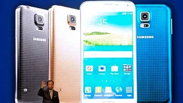 Samsung lanza el Galaxy S5, con monitor cardiaco