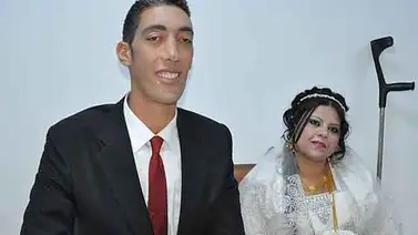 El hombre más alto del mundo contrajo matrimonio El hombre más alto del mundo contrajo matrimonio