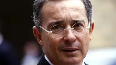 Álvaro Uribe se solidariza con "el grito democrático de Venezuela" Álvaro Uribe se solidariza con "el grito democrático de Venezuela"