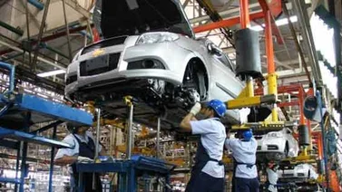 Trabajadores del sector automotriz manifestarán contra las medidas que los afectan