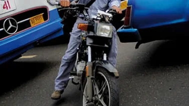 Para robarle la moto asesinan a batazos a un adolescente