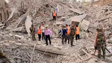 Al menos 90 muertos en ataque con bombas barril en Alepo Al menos 90 muertos en ataque con bombas barril en Alepo