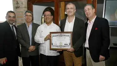 Complejo Industrial Licorero del Centro reconocido como "Mejor empresa productora de Ron" Complejo Industrial Licorero del Centro reconocido como "Mejor empresa productora de Ron"