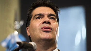 Gobierno argentino amenaza con multas y clausuras para frenar inflación