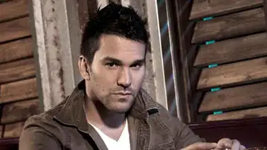 El exMenudo Robert Avellanet lanza su primer disco en inglés, "Heart & Soul" El exMenudo Robert Avellanet lanza su primer disco en inglés, "Heart & Soul"