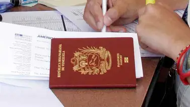749 Bs se deberá cancelar para renovación y expedición de pasaporte 749 Bs se deberá cancelar para renovación y expedición de pasaporte