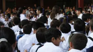 Este martes reiniciaron las clases en instituciones educativas del país Este martes reiniciaron las clases en instituciones educativas del país