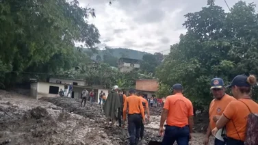 Atienden emergencia por desborde de quebradas en Biscucuy (+Videos)