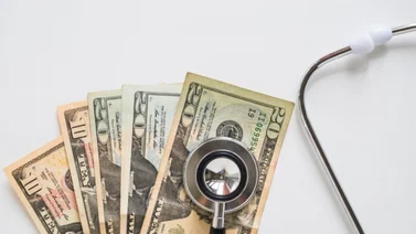 Florida | Este condado eliminará la deuda médica de miles de residentes (+Elegibilidad)