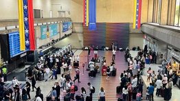 ¿En cuáles aeropuertos están tramitando permisos de viajes internacionales para menores?