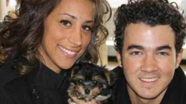 Kevin Jonas y su esposa esperan su primer hijo