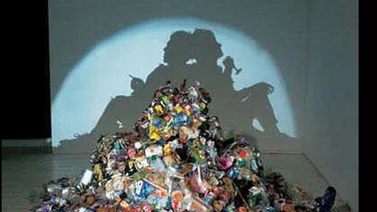 Sombras de objetos sin sentido