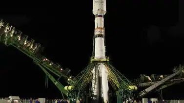 Rusia lanza con éxito el primer cohete espacial "Soyuz-2.1v" Rusia lanza con éxito el primer cohete espacial "Soyuz-2.1v"