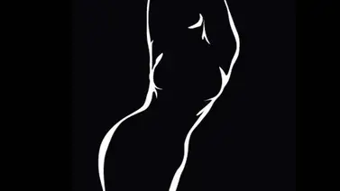 Mujer desnuda irrumpe en la catedral de Colonia en misa de Navidad Mujer desnuda irrumpe en la catedral de Colonia en misa de Navidad