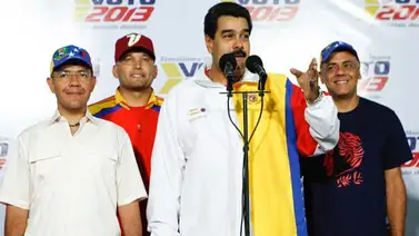 Presidente Maduro votó rodeado de los candidatos del PSUV en el área metropolitana Presidente Maduro votó rodeado de los candidatos del PSUV en el área metropolitana
