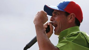 Capriles pide a todos "Votar para lograr un cambio en Venezuela"