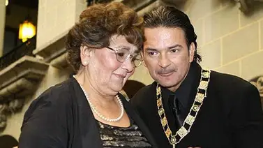 Murió la madre de Ricardo Arjona Murió la madre de Ricardo Arjona