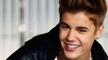 Ordenan a Justin Bieber a limpiar graffiti en Australia