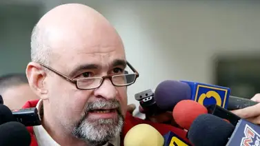 Francisco Ameliach denuncia que el candidato Miguel Cocchiola se fugó del País Francisco Ameliach denuncia que el candidato Miguel Cocchiola se fugó del País