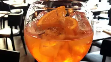 La moda es Tomar lo amargo La moda es Tomar lo amargo